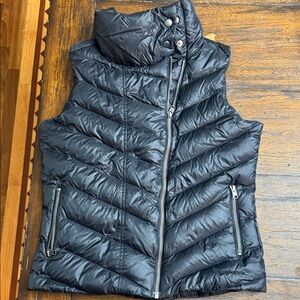 Patagonia Women's Quilted Black Vest